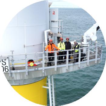 oil-platform-close-visual-aerial-inspection